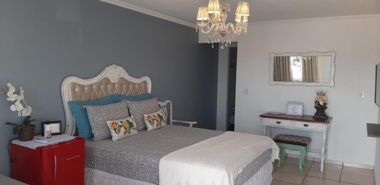 Pousada Cris Garden Bed&Breakfast Foz do Iguacu Luaran gambar
