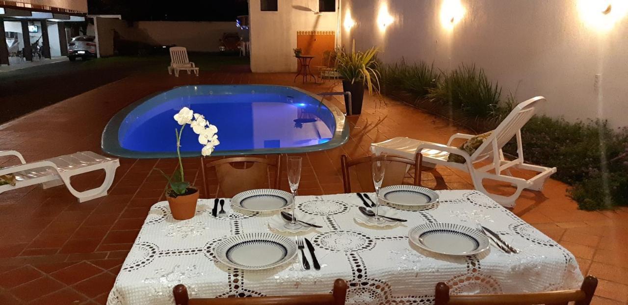 Pousada Cris Garden Bed&Breakfast Foz do Iguacu Luaran gambar