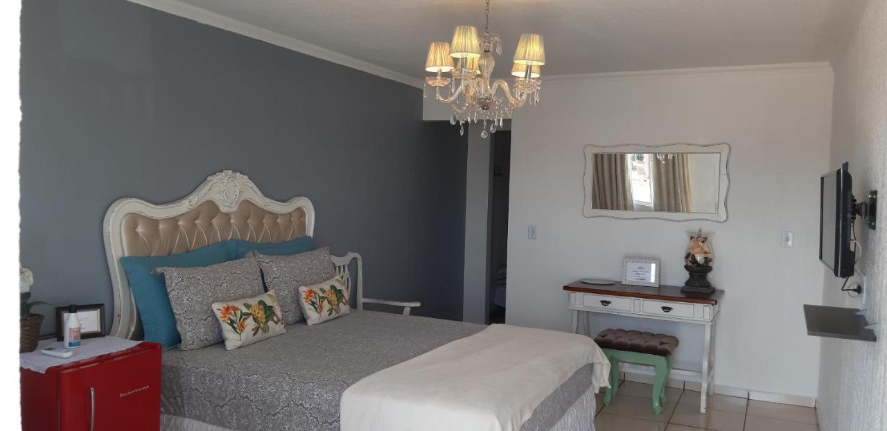 Pousada Cris Garden Bed&Breakfast Foz do Iguacu Luaran gambar